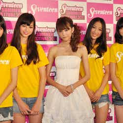 桐谷美玲、「ミスセブンティーン2011」左から:荒川優愛、中条あやみ、坂東希、橋爪愛