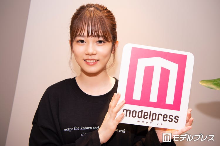 画像1/2) 【終了】川口葵、直筆サイン入りチェキプレゼント【3名様 