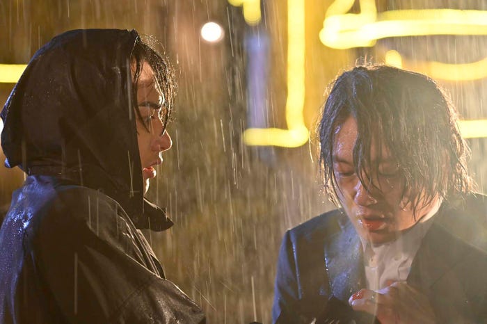 町田啓太、井浦新「unknown」第8話より(C)テレビ朝日