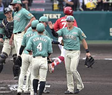 阪神攻撃陣にとって心強い“スーパーサブ”熊谷「綿密な野球の象徴」と岡義朗氏 存在頼もしいのは立石