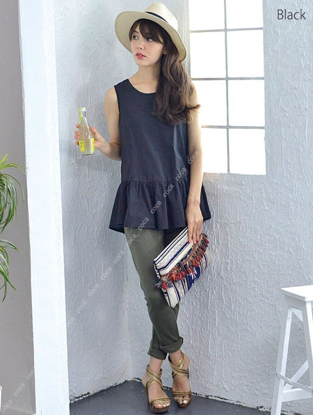 後ろ総レースノースリーブチュニック「coca」2,390円（税込）