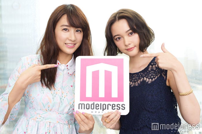 <山本美月>スタイリスト:黒崎彩 ヘアメイク:北一騎<玉城ティナ>スタイリスト:有本祐輔 ヘアメイク:足立真利子(C)モデルプレス