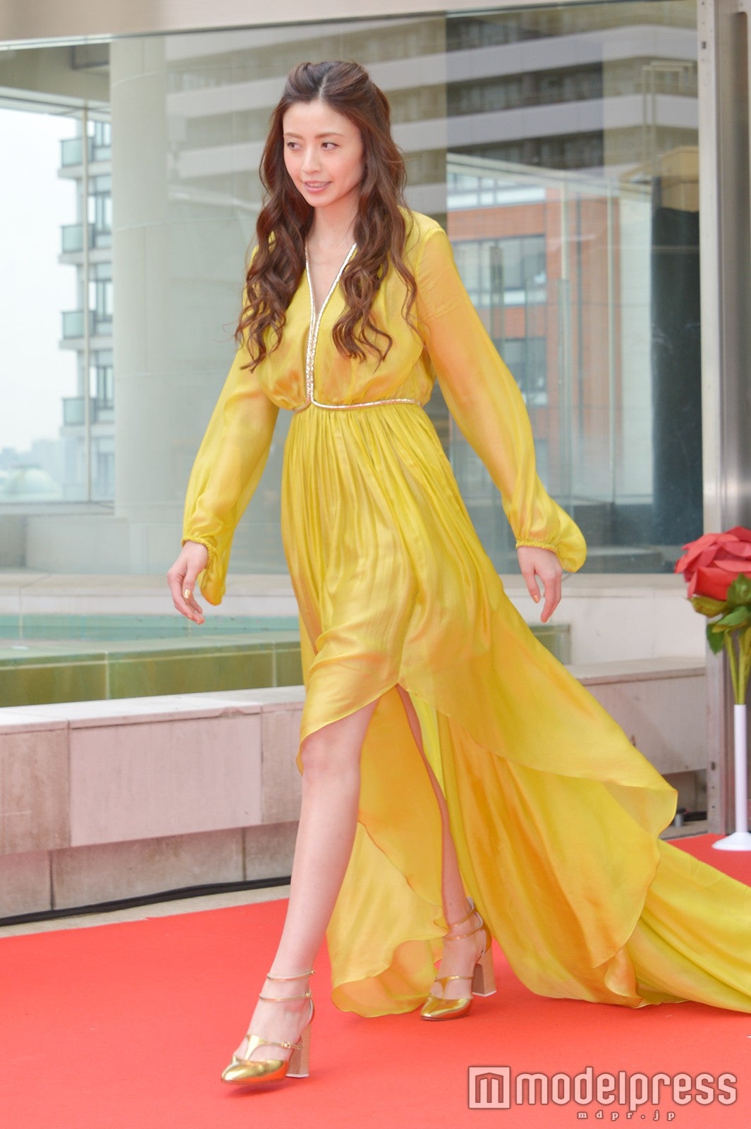 片瀬那奈 （C）モデルプレス