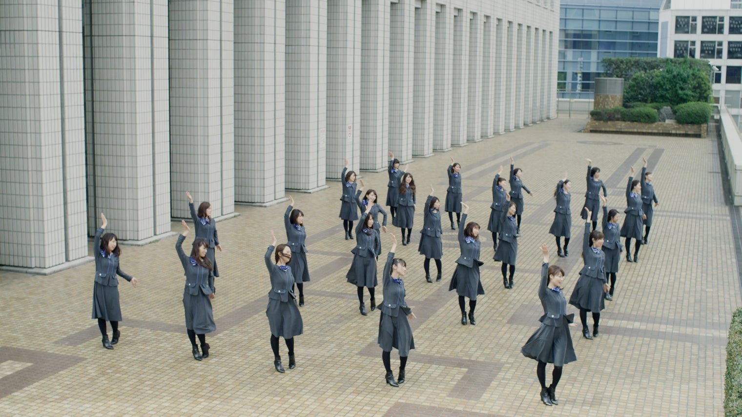突如現れたアイドル・東池袋52「わたしセゾン」が本気すぎて話題 「曲良くて悔しい」「なにこのクオリティ!」と騒然