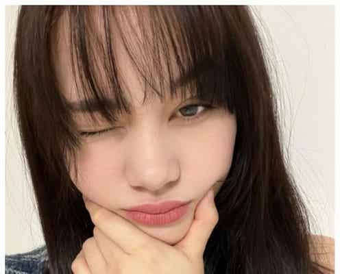 NiziUニナ、ばっさりカット“ミディアムヘア”の自撮りショットが「天才的に可愛い」「最強マンネ」と話題