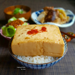 500人から絶賛の嵐♪大迫力でも味は繊細な「豆腐飯」