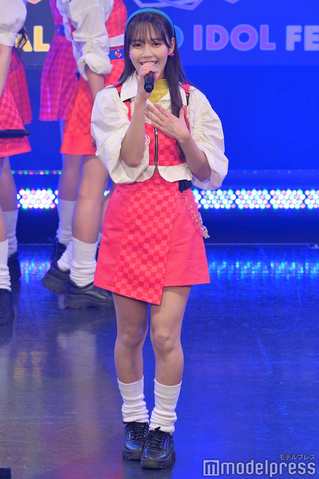 =LOVE （C）モデルプレス