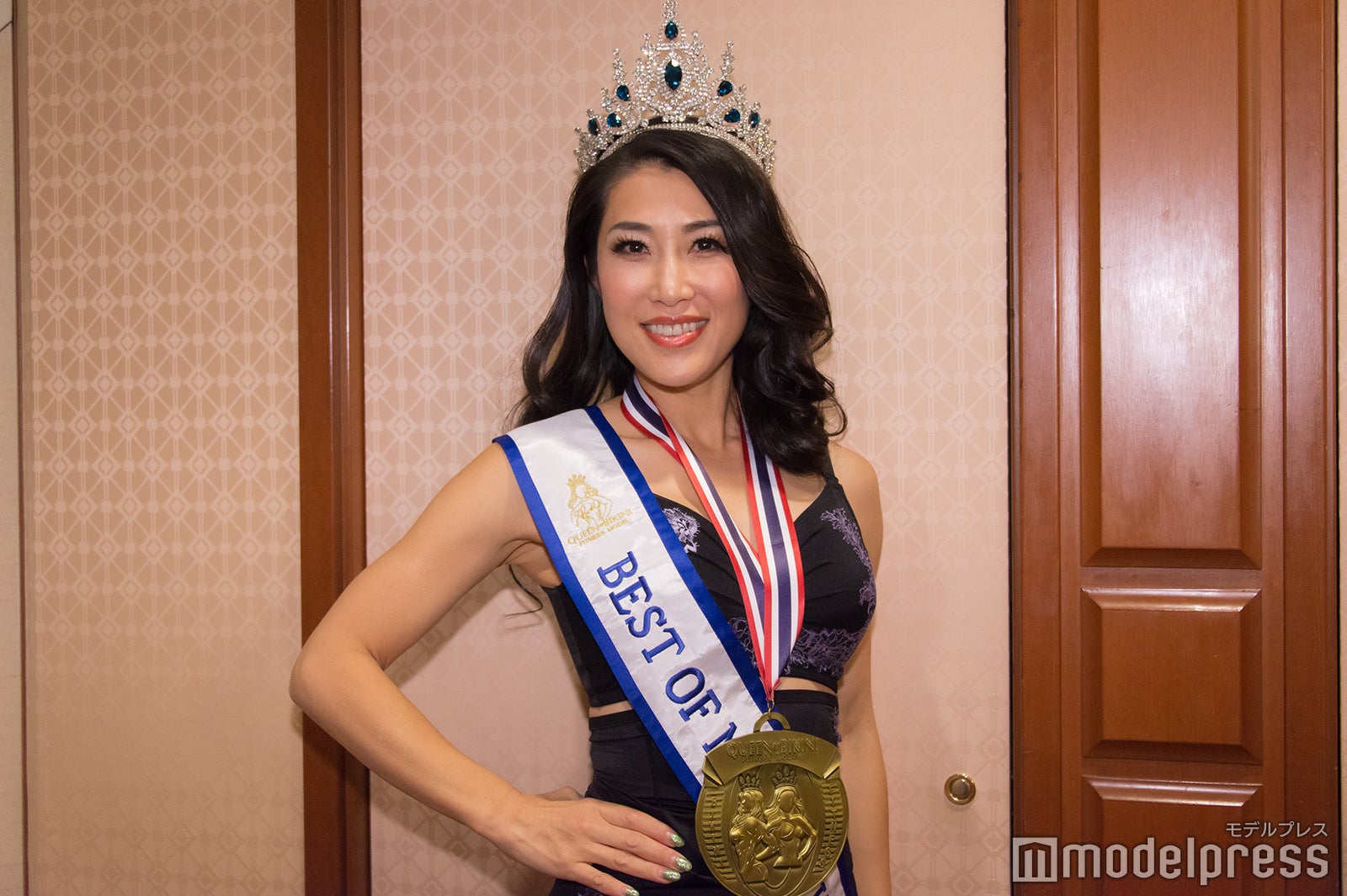 元空手女王の“闘う歌姫”前田瑠美、ミスコンで堂々優勝 「美しさに年齢は関係ない」を体現