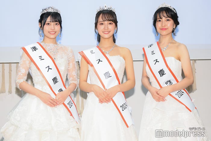 堤彩乃さん、齊藤美雅さん、土川満里奈さん(C)モデルプレス