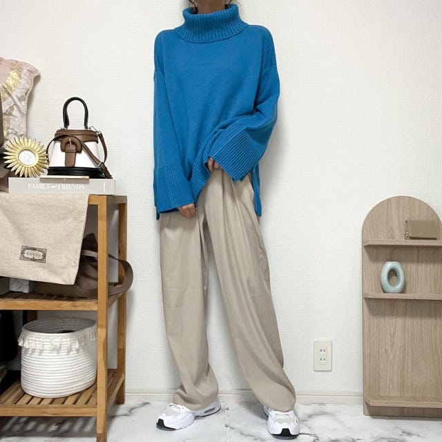 しまむら　ニット　ブルー　タートルネック