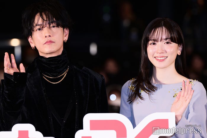 佐藤健、永野芽郁(C)モデルプレス