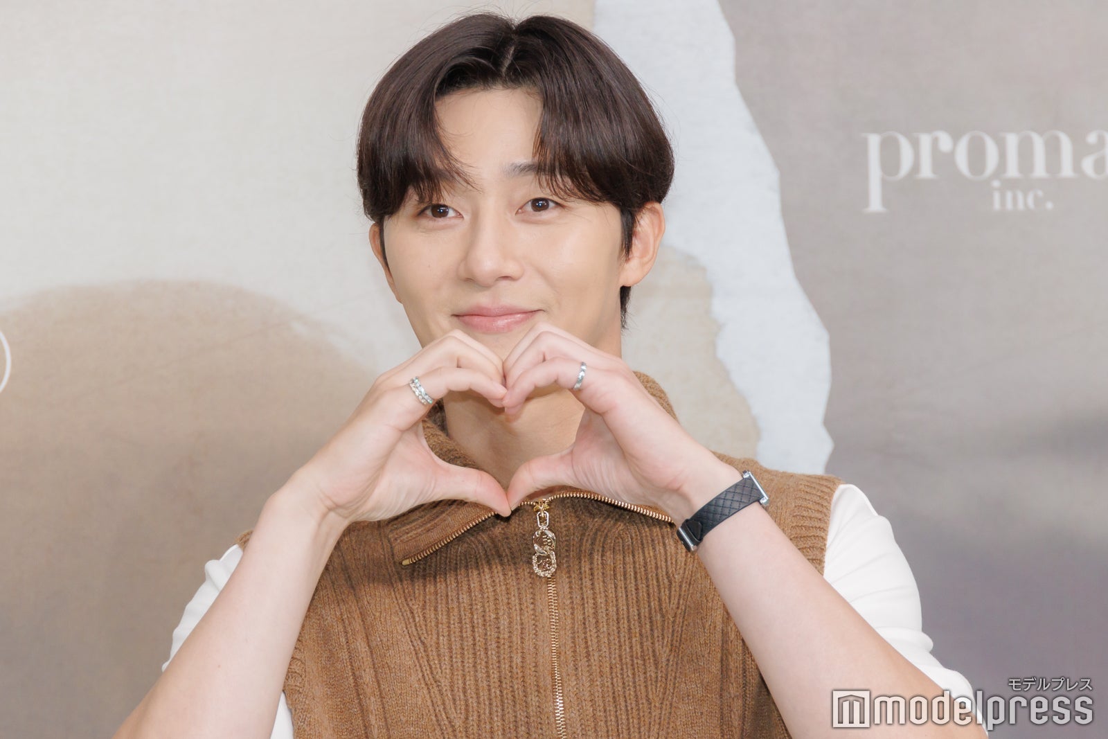 パク・ソジュン（C）モデルプレス