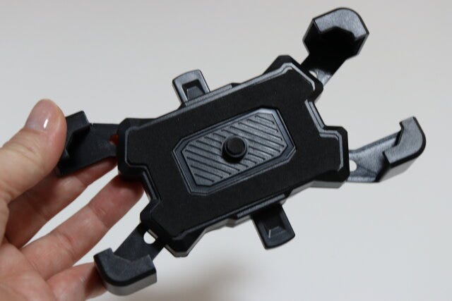 自転車スマホホルダー（ワンタッチ固定式）　緩める
