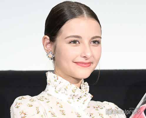 嵐莉菜、前髪パッツン&ブルーブラックヘアで印象ガラリ「最高に似合ってる」「アニメのキャラみたい」の声