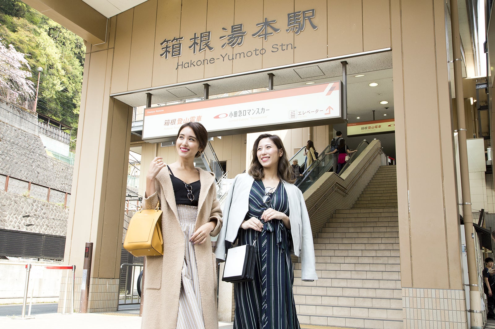 森暖奈さん（左）と山田千尋さん（右）の仲良しコンビ