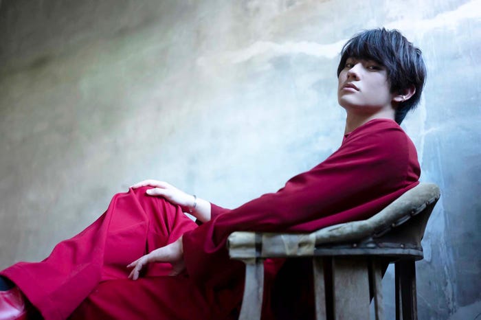 「前田拳太郎1st写真集 Awake」より(C)KADOKAWA/写真:横山マサト