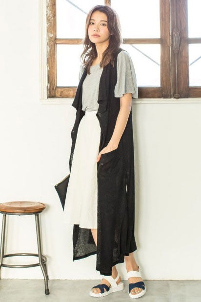 サマーニットロングジレカーディガン（ブラック）「Re:EDIT by GALSTAR」3,498円（税込）／画像提供：Re:EDIT by GALSTAR