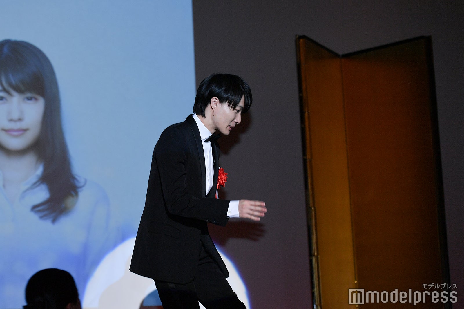 立ち位置を間違えてしまった神木隆之介（C）モデルプレス