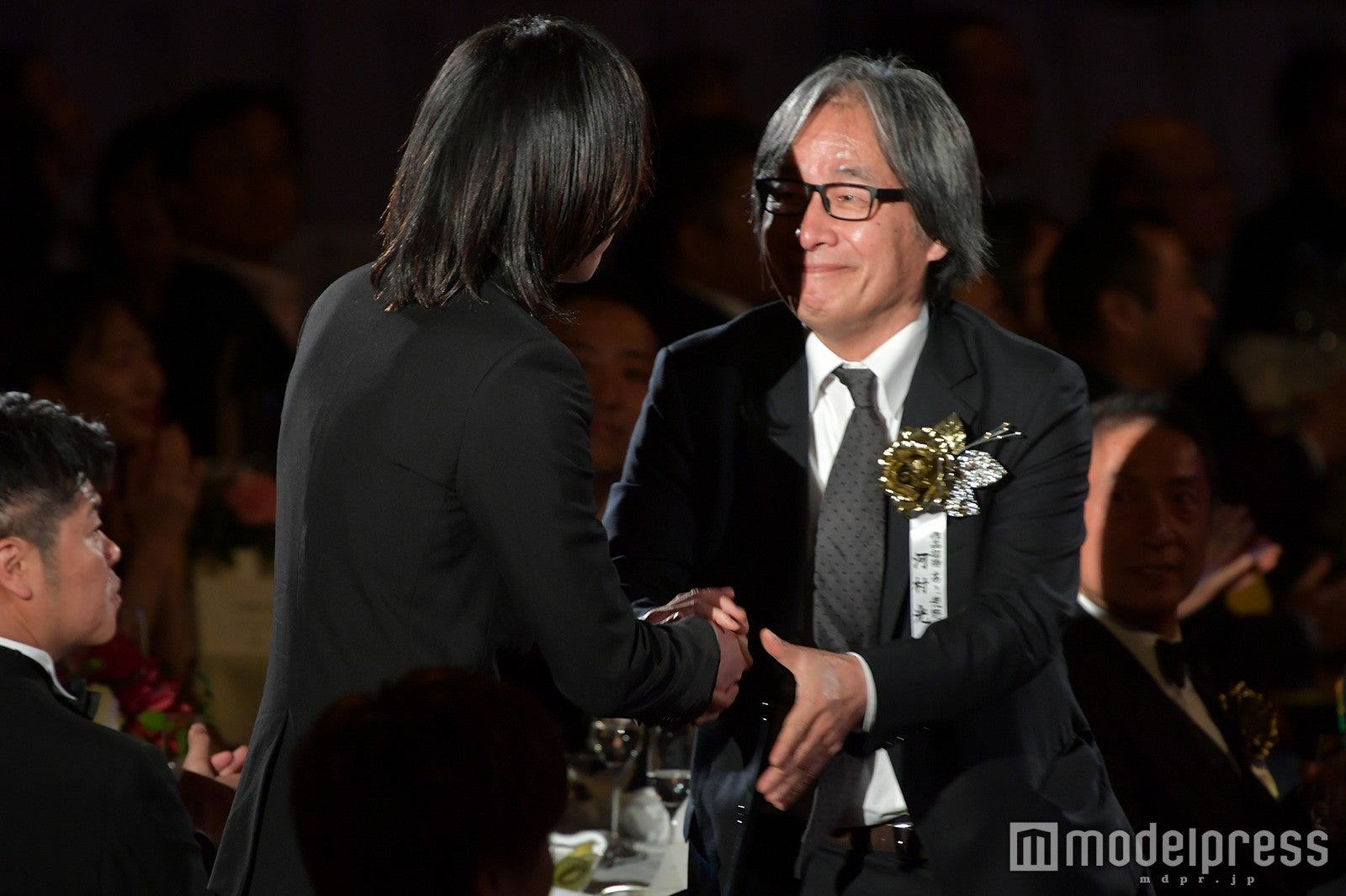 菅田将暉（手前）（C）モデルプレス