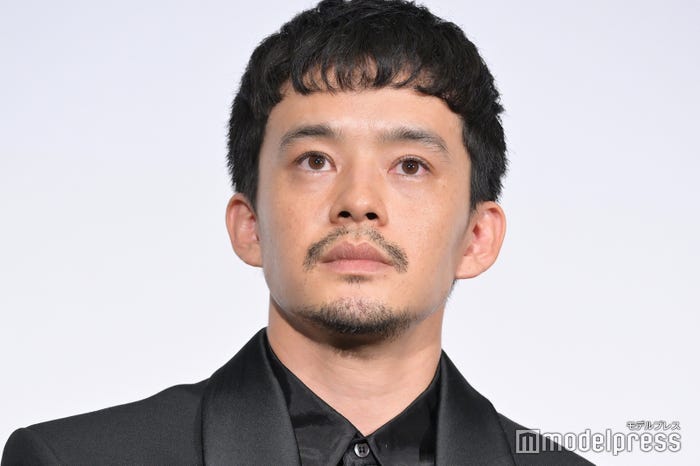 池松壮亮(C)モデルプレス