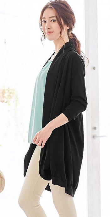 UV効果トッパーカーディガン「Pierrot」1,680円(税込)/画像提供:Pierrot