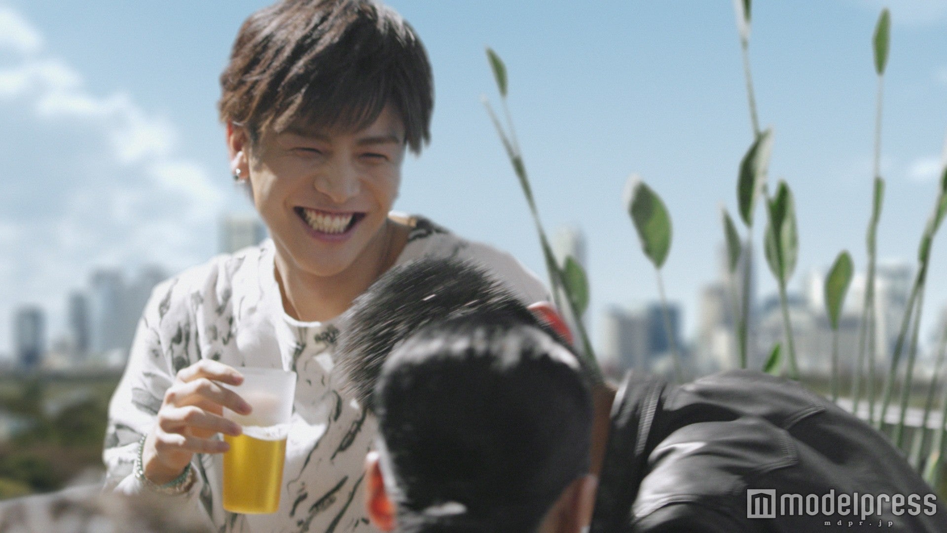 岩田剛典／新CM「ルーフトップ」篇より