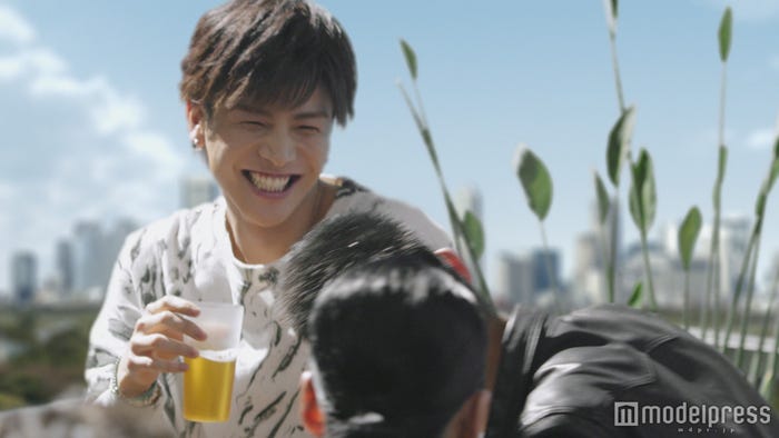 岩田剛典/新CM「ルーフトップ」篇より