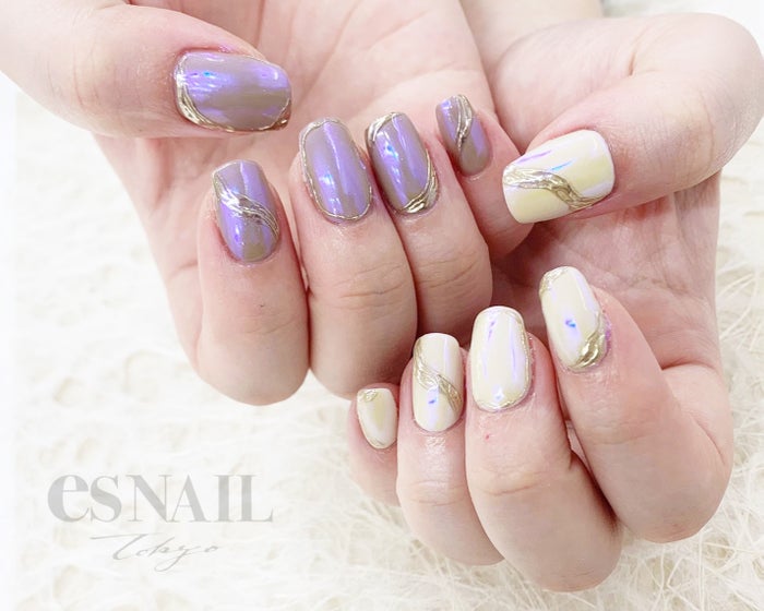 “アクセサリーネイル”特集 トレンド感アップのひとくせアレンジ【プレゼント企画あり】(画像提供:esNAIL)