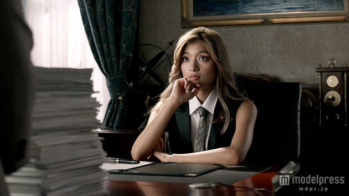 ローラ/CMカットより