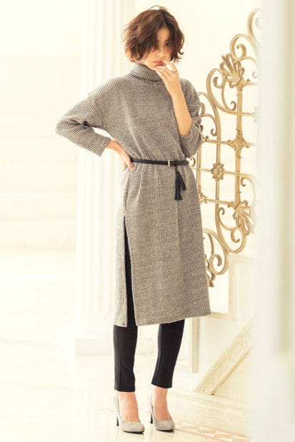 タートルネックサイドスリットリブニットチュニック「Re:EDIT by GALSTAR」2,998円(税込)/画像提供:Re:EDIT by GALSTAR