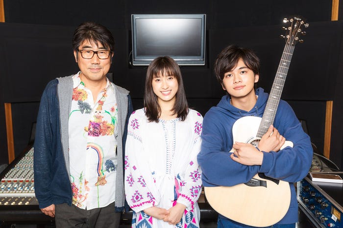 (左から)亀田誠冶氏、土屋太鳳、北村匠海(提供写真)