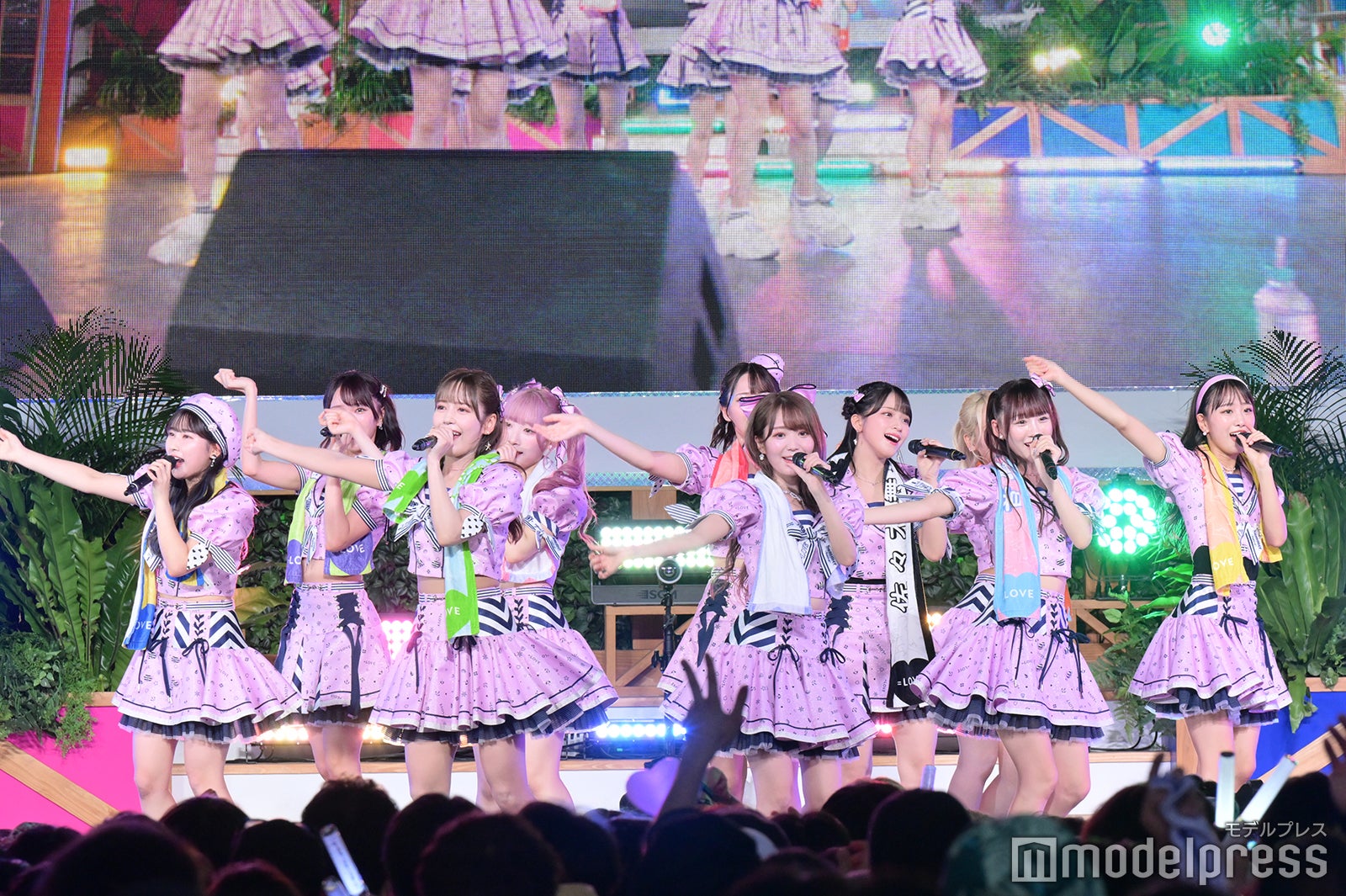 ＝LOVE（C）モデルプレス