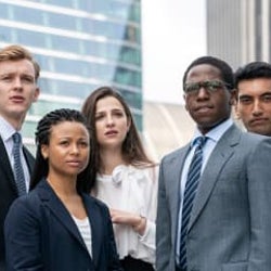 HBO®×BBC 下克上の青春ドラマ「INDUSTRY」独占日本初放送開始!【スターチャンネル×SCREEN気になる特集】