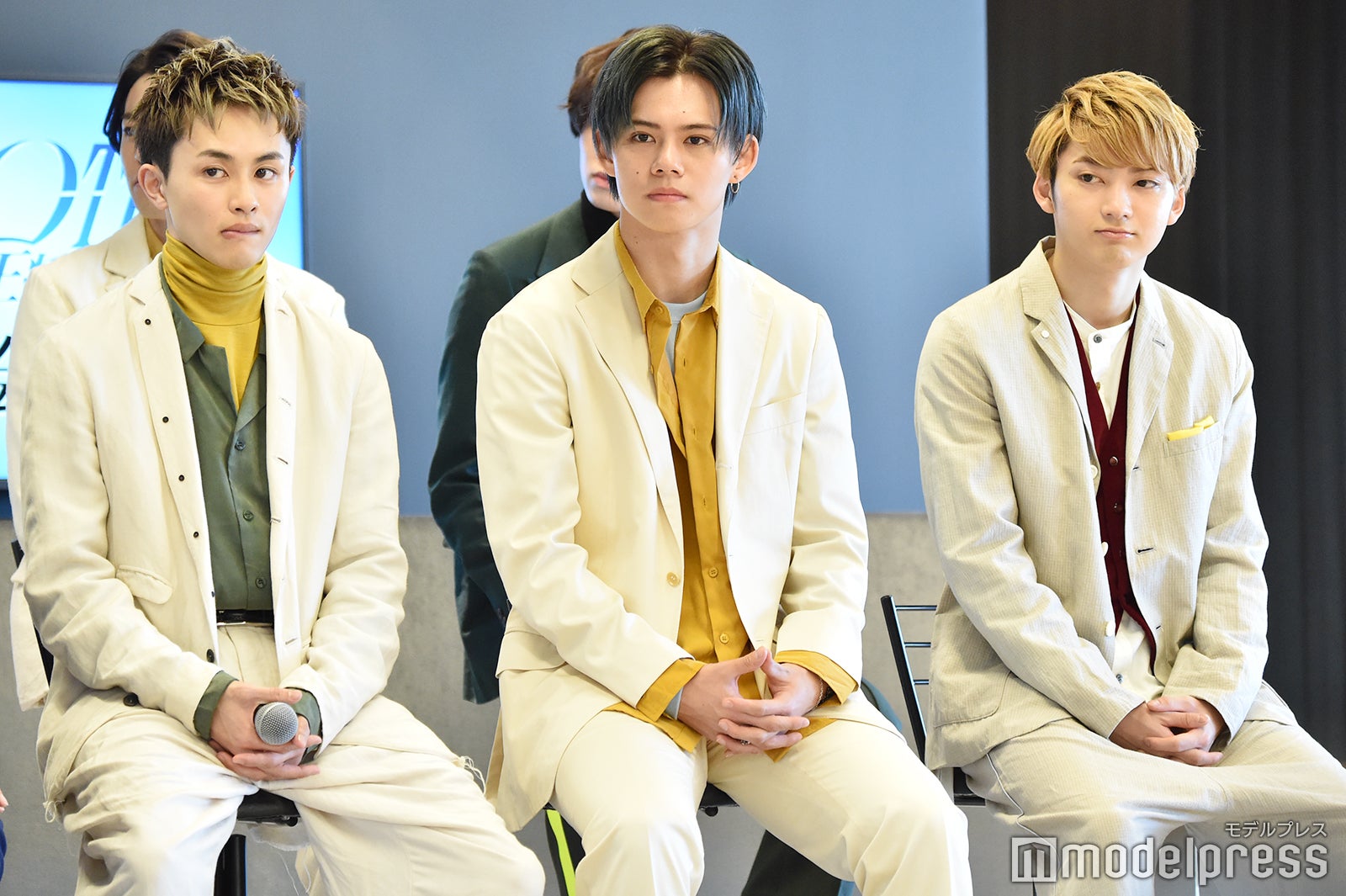 左から：草川拓弥、小笠原海、村田祐基 （C）モデルプレス