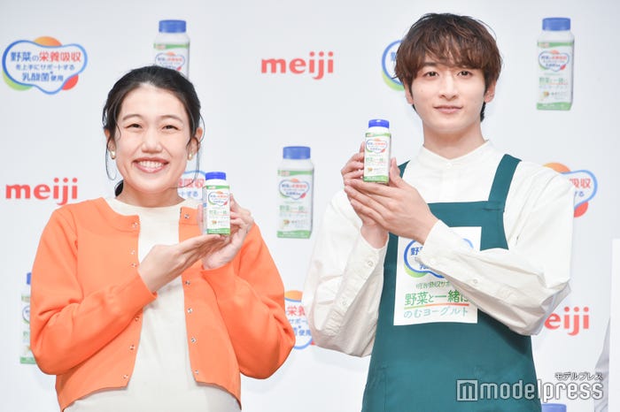 横澤夏子、小関裕太 (C)モデルプレス