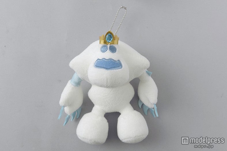 ぬいぐるみバッジ￥1,500（C）Disney