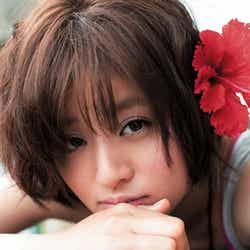 鈴木ちなみ/ファースト写真集「ちなみに…。」より(C)集英社/週刊プレイボーイ