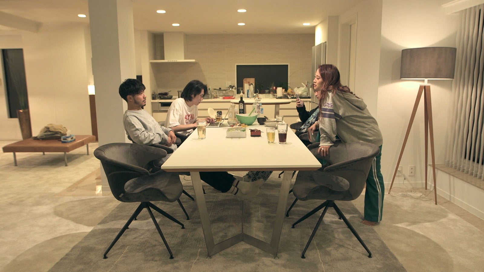 「TERRACE HOUSE TOKYO 2019-2020」5th WEEK（C）フジテレビ／イースト・エンタテインメント