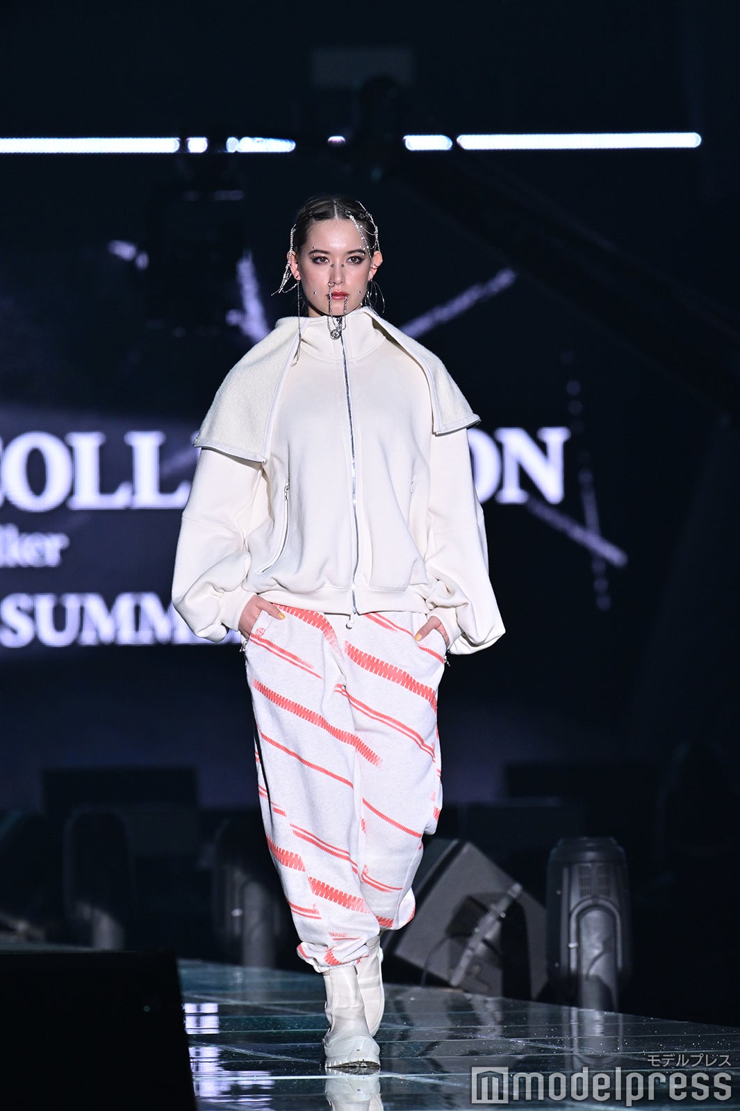 （C）モデルプレス