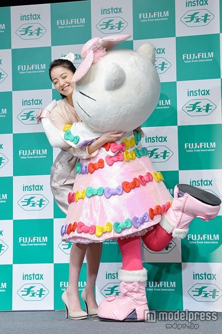 佐々木希、ハローキティ