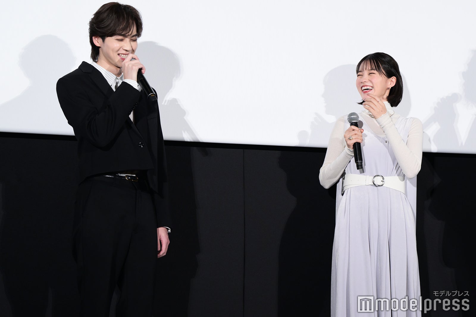 吉野北人、志田彩良（C）モデルプレス