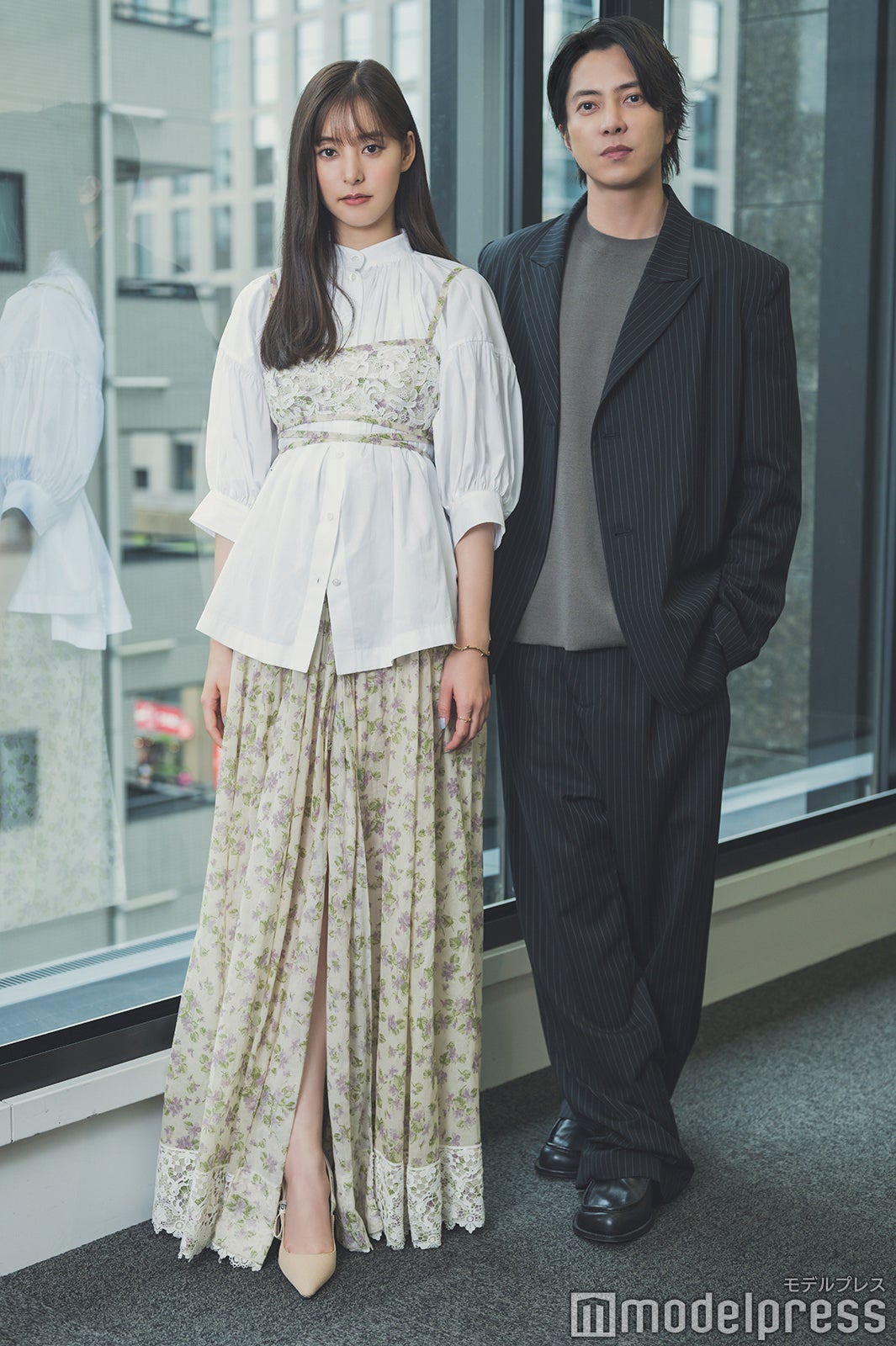 新木優子、山下智久（C）モデルプレス
