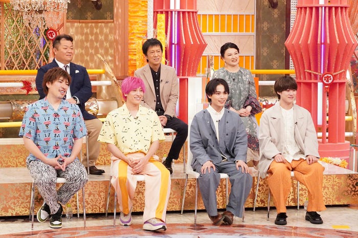 (前列左から)りんたろー。、兼近大樹、大西流星、大橋和也(後列左から)小杉竜一、吉田敬、島崎和歌子(C)フジテレビ