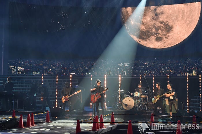 (C)モデルプレス