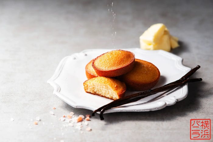 「塩バニラフィナンシェ」(提供写真)