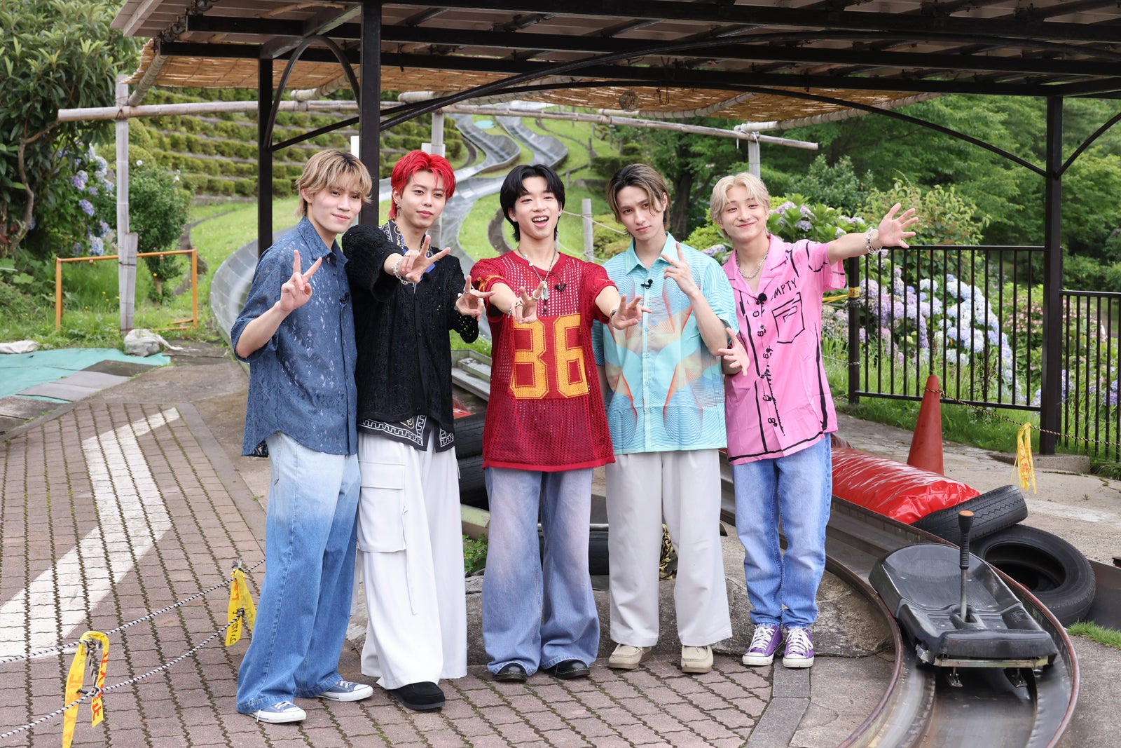 TAKUYA、SEIYA、SHOOT、YUMA、FUMIYA（C）カンテレ