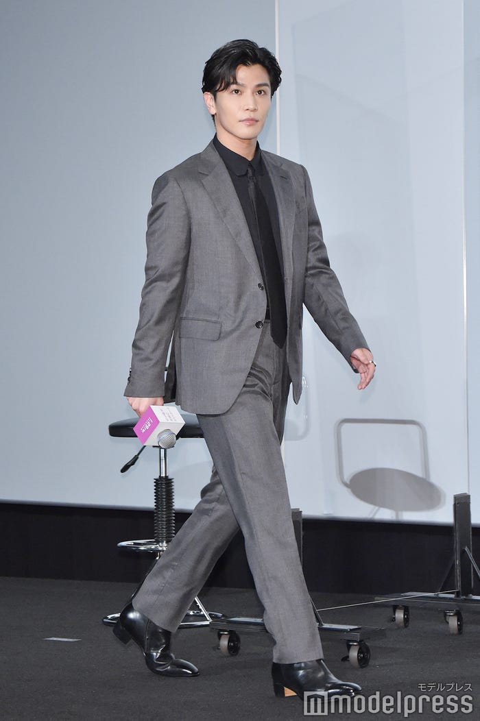 岩田剛典(C)モデルプレス