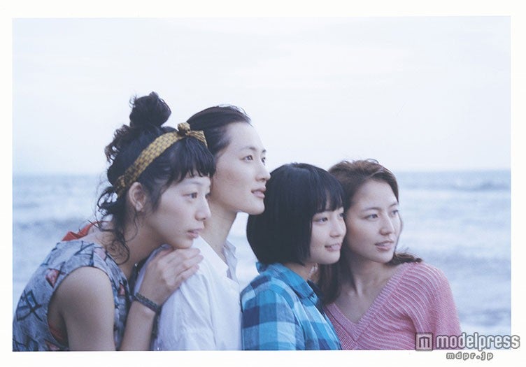 綾瀬はるか・長澤まさみら「海街diary」劇中シーン解禁　新キャストも明らかに