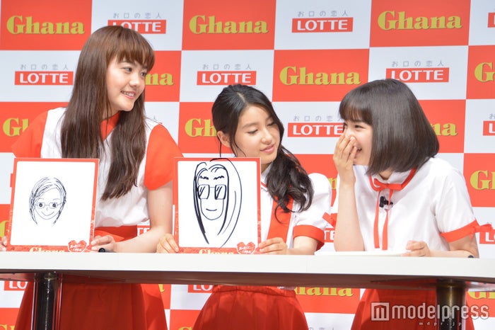 土屋太鳳 松井愛莉 広瀬すず 母親はどんな人 似ているところは 似顔絵も披露 モデルプレス 土屋太鳳 松井愛莉 広瀬すず 母親はどんな人 似ているところは 似顔絵も披露 モデルプレス