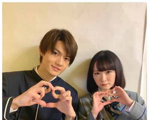 「真犯人フラグ」佐野勇斗&生駒里奈の衝撃過去明らかに 制服2ショットに「予想できなかった」「ギャップがすごい」と驚愕の声続々